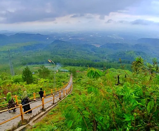 6 Lokasi Wisata Terbaik Melegenda di Kota Tasikmalaya